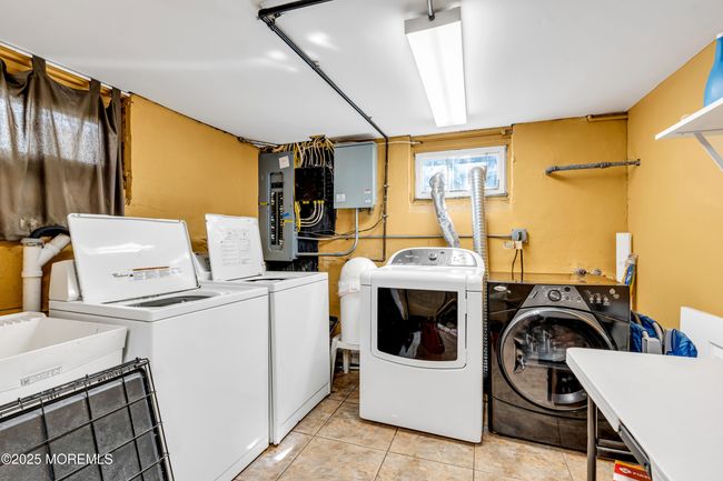 401 3 Rd Ave, House other with 7 bedrooms, 3 bathrooms and null parking in Asbury Park NJ | Image 49