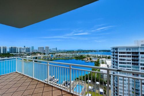 ph03-and-ph04-18071 Biscayne Blvd, Aventura, FL, 33160-2525 | Card Image