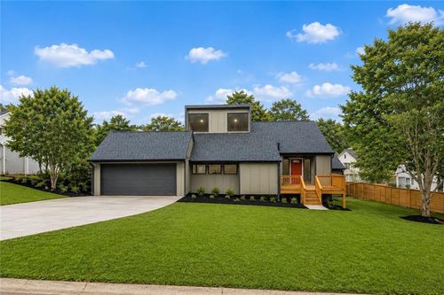 5309 Golfcrest Cir, Stone Mountain, GA, 30088-4118 | Card Image
