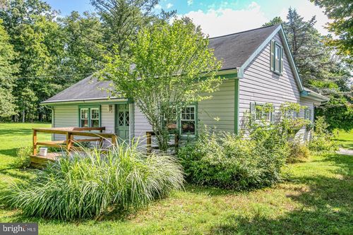 16A Van Kirk Rd, Princeton, NJ, 08540-4209 | Card Image