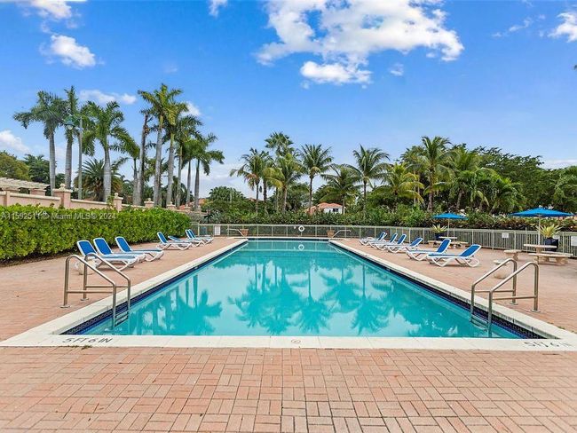 601 - 6670 Nw 114th Ave, Condo with 3 bedrooms, 2 bathrooms and null parking in Doral FL | Image 31