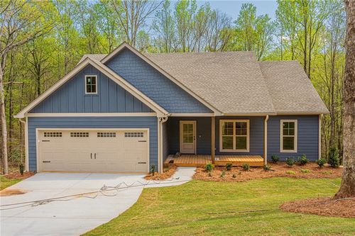135 Rocky Branch Dr E, Murrayville, GA, 30564 | Card Image