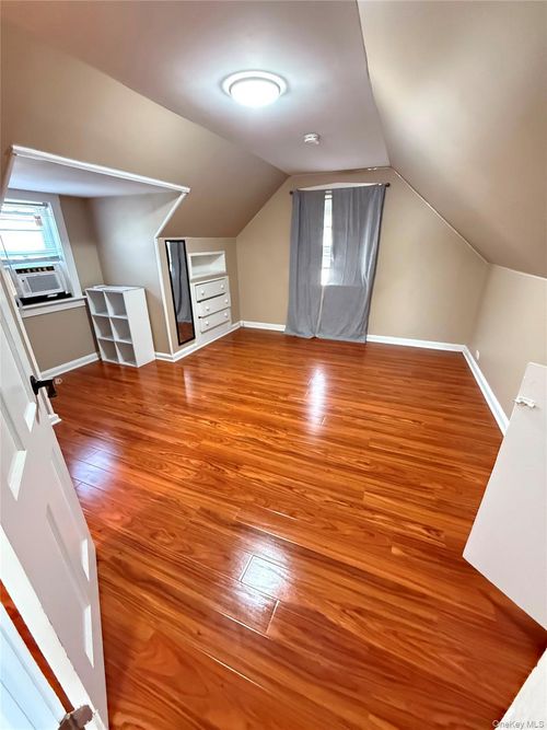 27 Caldwell, Hempstead, NY, 11580 | Card Image