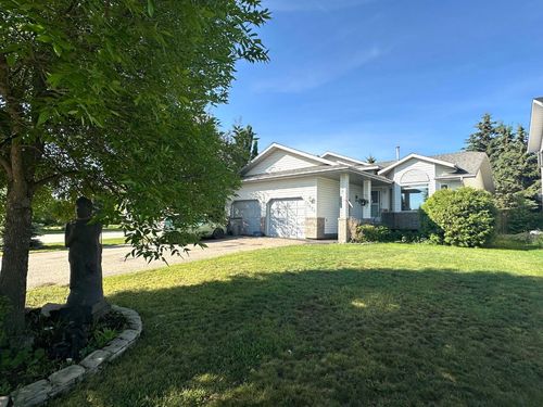 7622 Mission Heights Dr, Grande Prairie, AB, T8W2G8 | Card Image