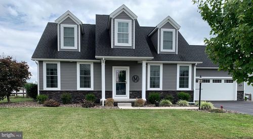 34-1562 Warm Spring Rd, Chambersburg, PA, 17202-7616 | Card Image