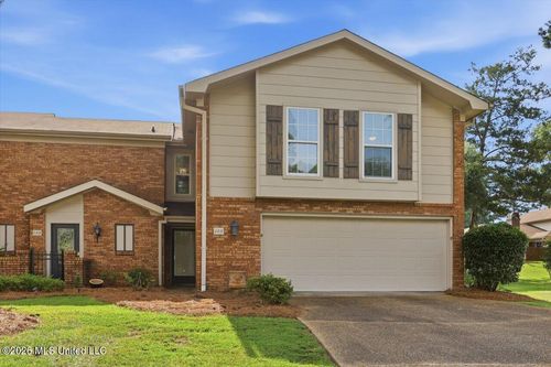 105 Longbranch Dr, Brandon, MS, 39042-2609 | Card Image