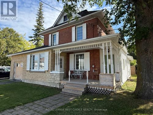 145 May St N, New Liskeard, ON, P0J1P0 | Card Image