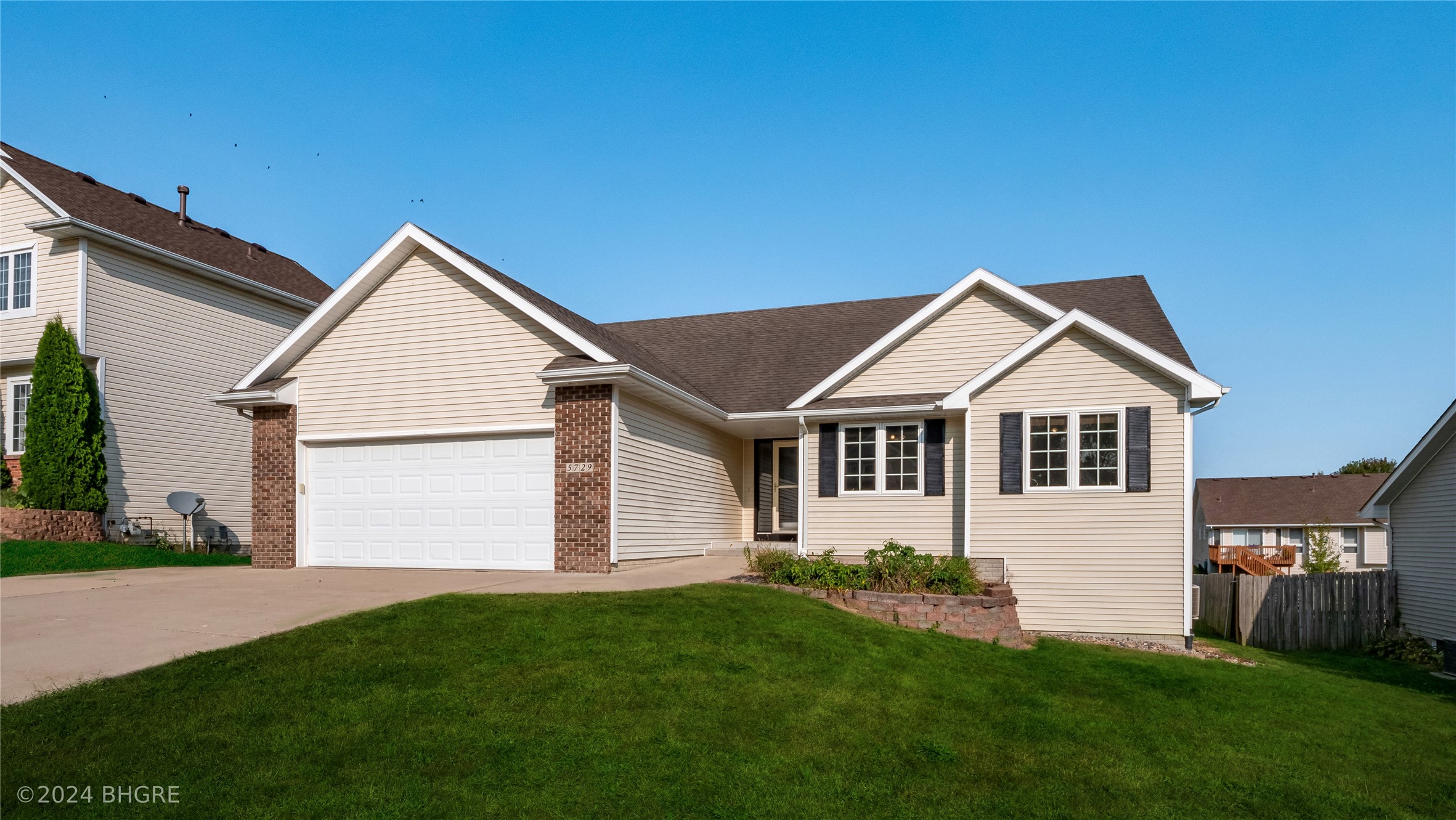 30th St, Des Moines, IA 50320