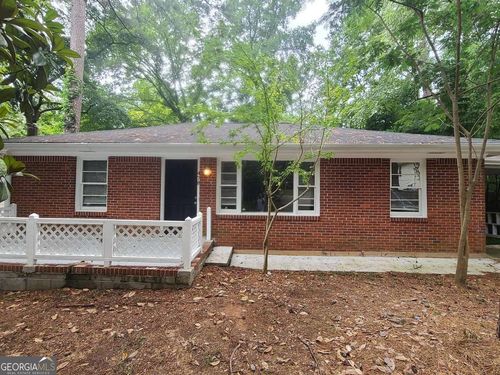 478 Pine Dr, Stone Mountain, GA, 30083 | Card Image