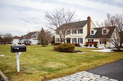 4 Victoria Dr, Flanders, NJ, 07836-9634 | Card Image