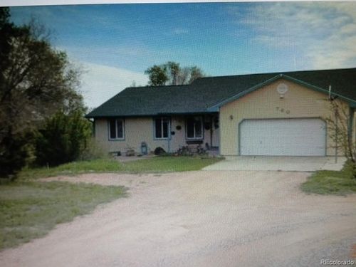 760 Grant St, Penrose, CO, 81240-9395 | Card Image