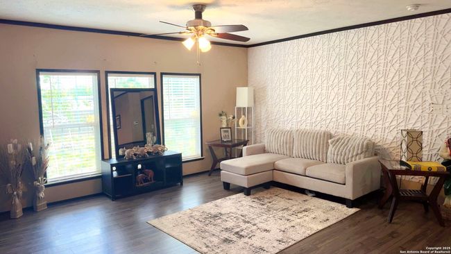 22902 Sweet Liberty, House other with 3 bedrooms, 5 bathrooms and null parking in Elmendorf TX | Image 4