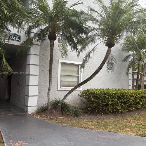apt-153-17255 Sw 95th Ave, Palmetto Bay, FL, 33157-4459 | Card Image