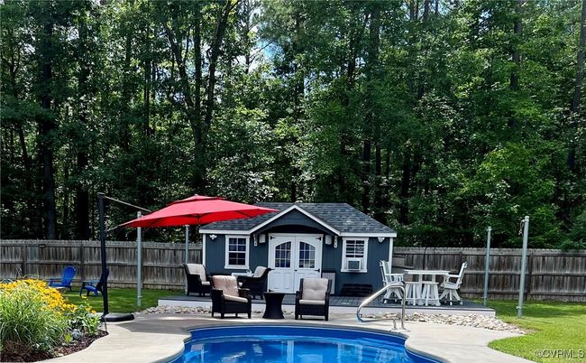 Pool House | Image 44