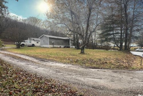 2165 Ky Highway 3246, Crab Orchard, KY, 40419-8110 | Card Image