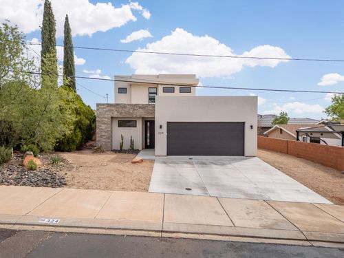 324 N 200 E, Ivins, UT, 84738 | Card Image