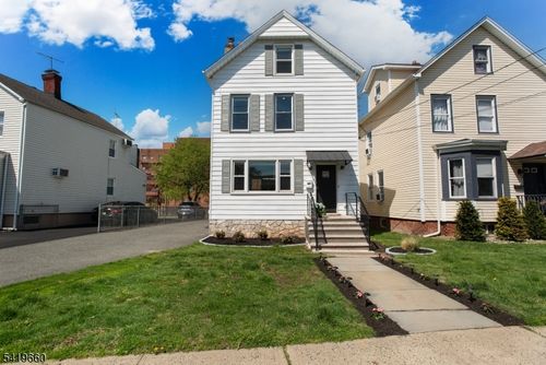 108 Thomas St, Bloomfield, NJ, 07003-2411 | Card Image