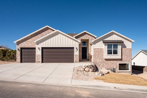 195 S 2050 W, Cedar City, UT, 84720-1888 | Card Image