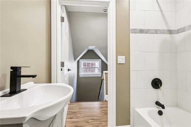515 Peebles St, House other with 4 bedrooms, 4 bathrooms and null parking in Pittsburgh PA | Image 27