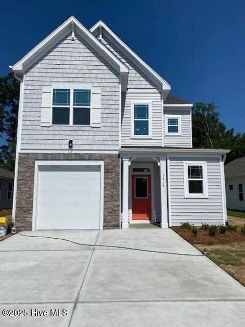 7414 Julius Dr Ne, Leland, NC, 28451-2924 | Card Image