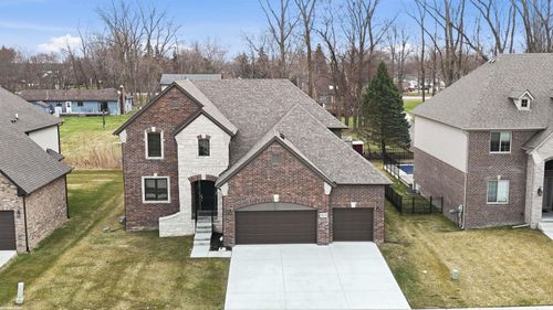 50170 Kapalua Dr, Macomb, MI, 48042 | Card Image