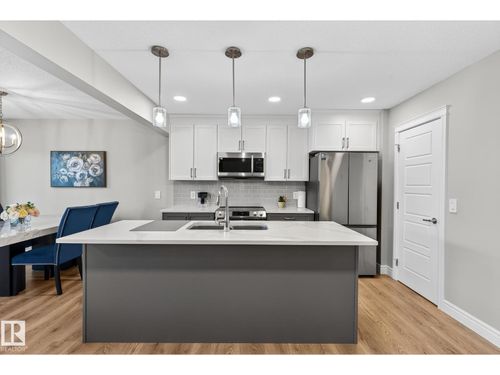 7820 Koruluk Link Sw, Edmonton, AB, T6W4V1 | Card Image