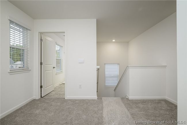 812 Haley Ln, Home with 3 bedrooms, 3 bathrooms and null parking in Jeffersonville IN | Image 18