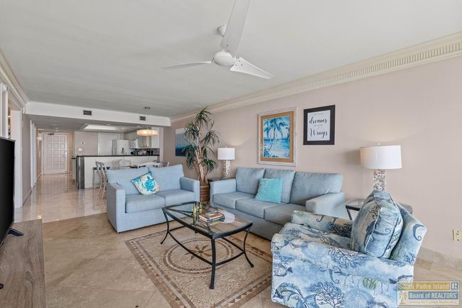 APT-402 - 3000 Gulf Blvd, Condo with 2 bedrooms, 2 bathrooms and null parking in South Padre Island TX | Image 20
