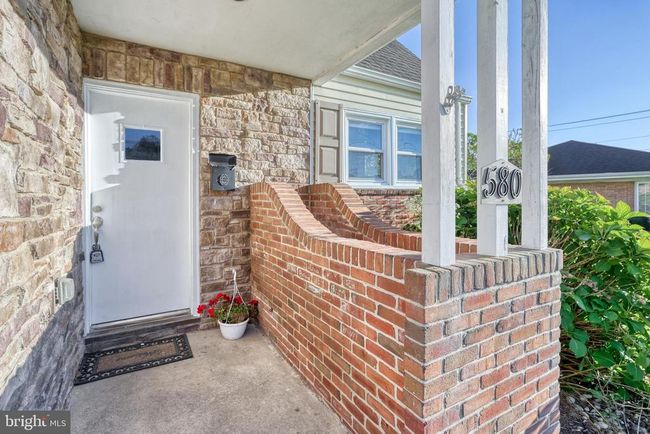 580 W Areba Ave, House other with 4 bedrooms, 2 bathrooms and null parking in HERSHEY PA | Image 7