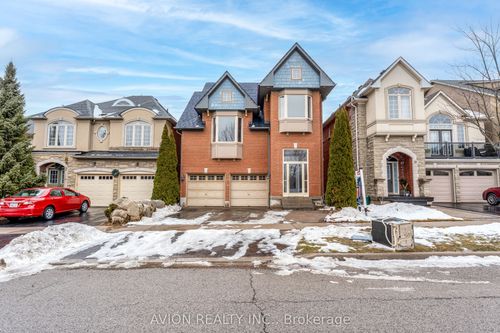 33 Brockdale St, Richmond Hill, ON, L4E4W1 | Card Image