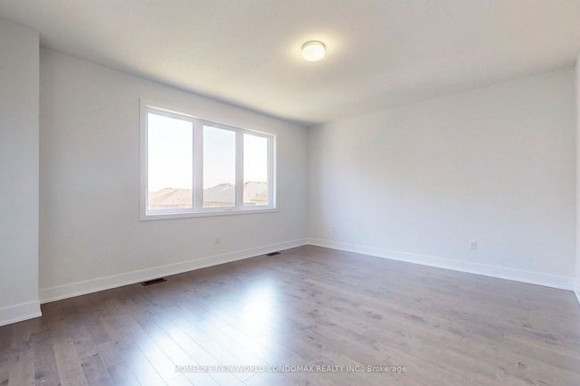 231 Sikura Cir, House other with 6 bedrooms, 5 bathrooms and 4 parking in Aurora ON | Image 11