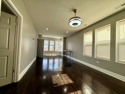 3-2118 S 59th Ave, Cicero, IL, 60804-2124 | Card Image