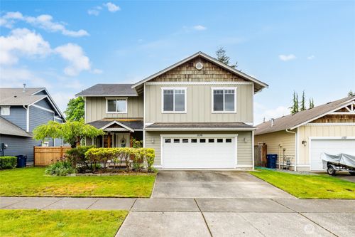 1136 Homestead Dr, Burlington, WA, 98233-3048 | Card Image