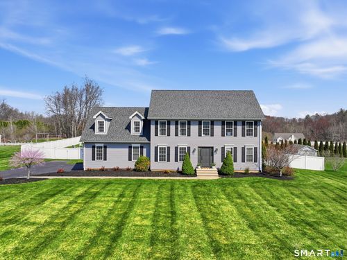 5 Hemlock Ct, Broad Brook, CT, 06016-1301 | Card Image