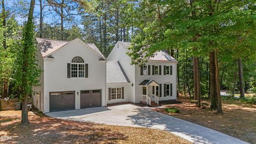 2600 New Oxford Dr, Apex, NC, 27539-8626 | Card Image