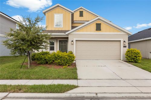 575 Jett Ln, DAVENPORT, FL, 33837-8645 | Card Image