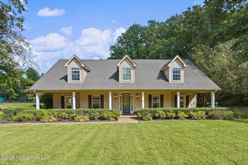 6376 Nellwood Dr, Olive Branch, MS, 38654-8253 | Card Image