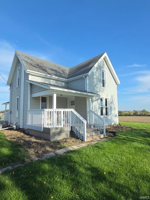 10887 N 300 W Street, Markle, IN, 46770-9796 | Card Image