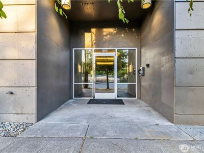 405 - 2530 15th Avenue W, Condo with 2 bedrooms, 2 bathrooms and 1 parking in Seattle WA | Image 2