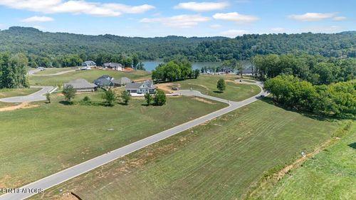 2920 Chestnut Ln, Loudon, TN, 37774-2085 | Card Image