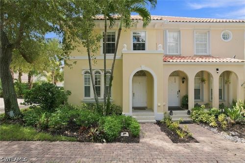 3564 Islandwalk Cir, NAPLES, FL, 34119-1613 | Card Image