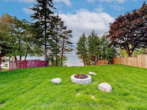 11 Angle St, Caesarea, ON, L0B1E0 | Card Image