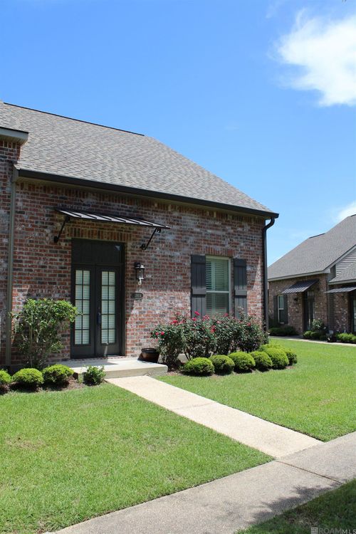 13804 Azalea Dr, Saint Francisville, LA, 70775-9522 | Card Image