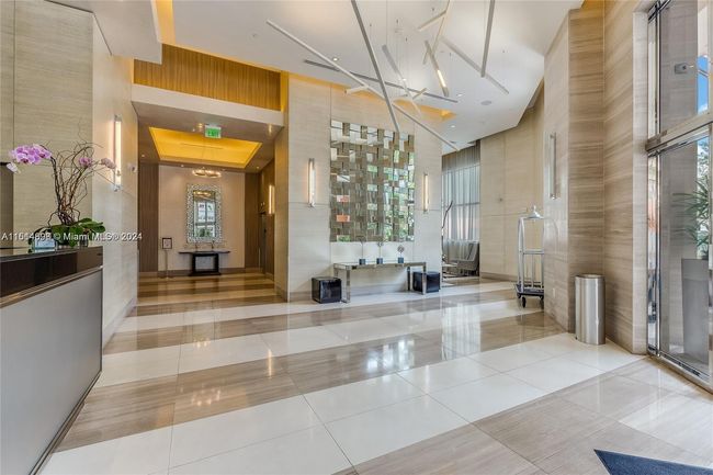 APT-2410 - 999 Sw 1 St Ave, Condo with 1 bedrooms, 1 bathrooms and null parking in Miami FL | Image 11