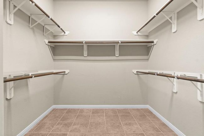 2827 Lockeridge Oaks Dr, House other with 4 bedrooms, 3 bathrooms and 2 parking in Spring TX | Image 23