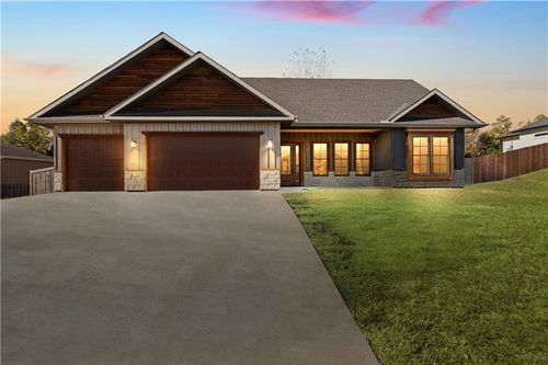 2721 S Fir Ter, Eudora, KS, 66025-7213 | Card Image