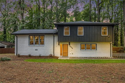3654 Lake Dr Se, Smyrna, GA, 30082-3459 | Card Image