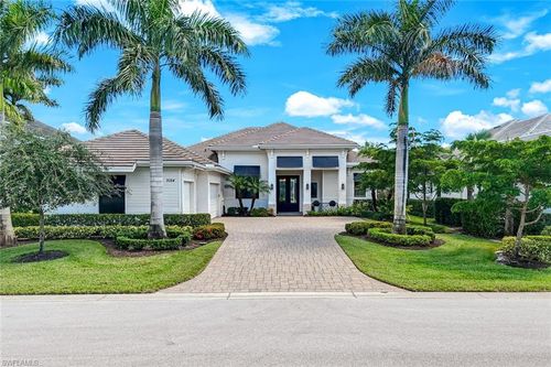 3154 Malaga Ln, NAPLES, FL, 34114-9802 | Card Image