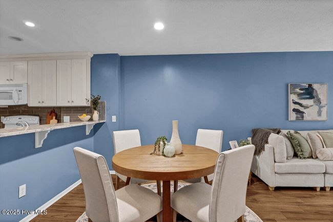 2403 - 2403 Surfrider Cir, Condo with 3 bedrooms, 2 bathrooms and null parking in Kure Beach NC | Image 8