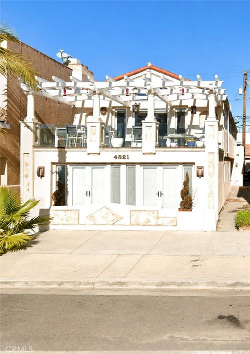 ab-4821 E Ocean Blvd, Long Beach, CA, 90803-3116 | Card Image
